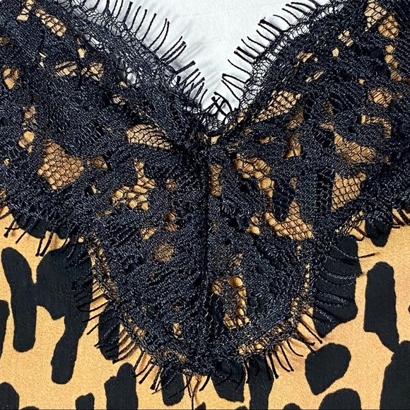 Animal Print Camisole, Eyelash Lace V-neck, BP, XL. be a wild cat for Halloween! - Picture 4 of 8